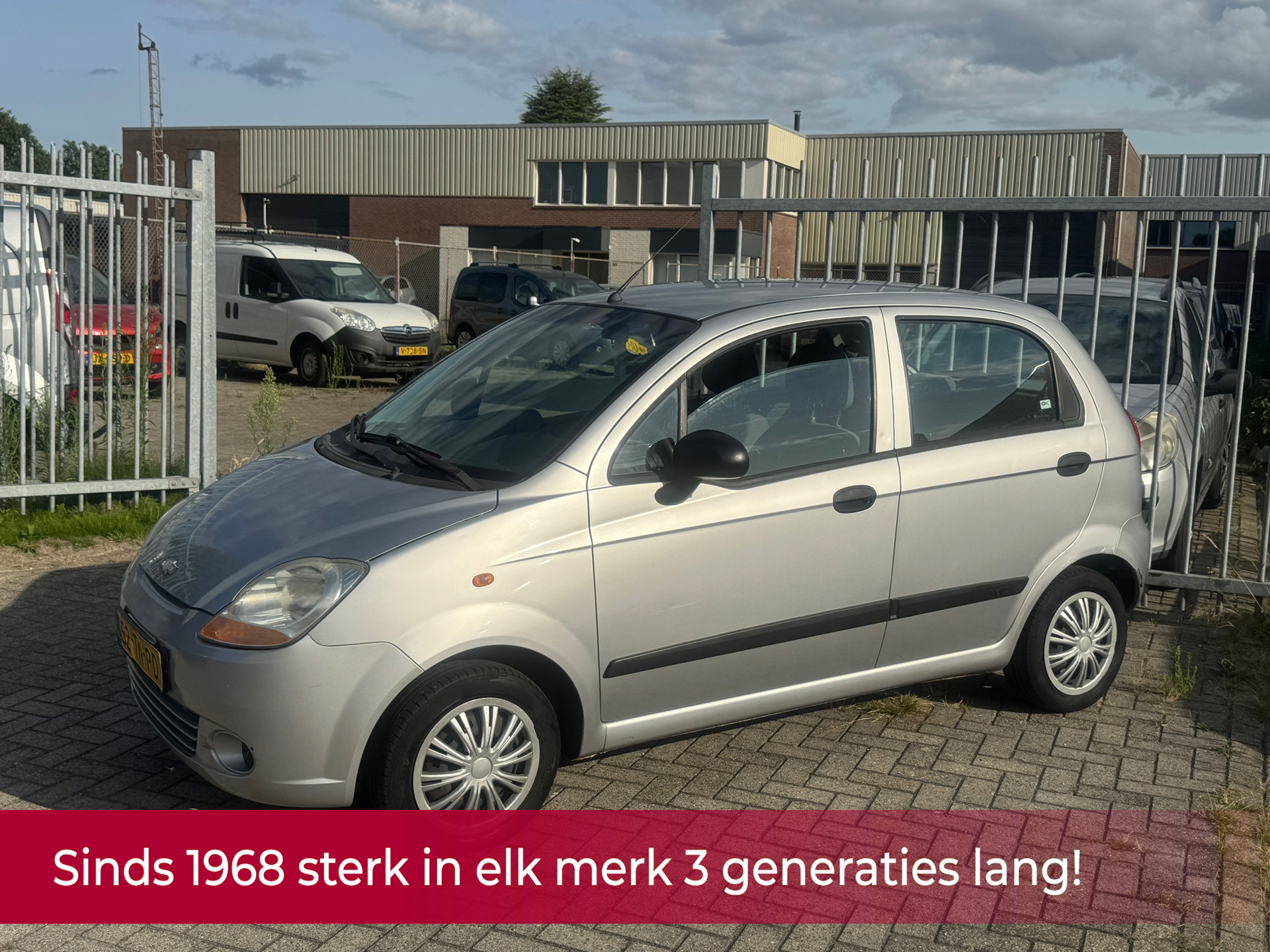46835101-0.jpg
