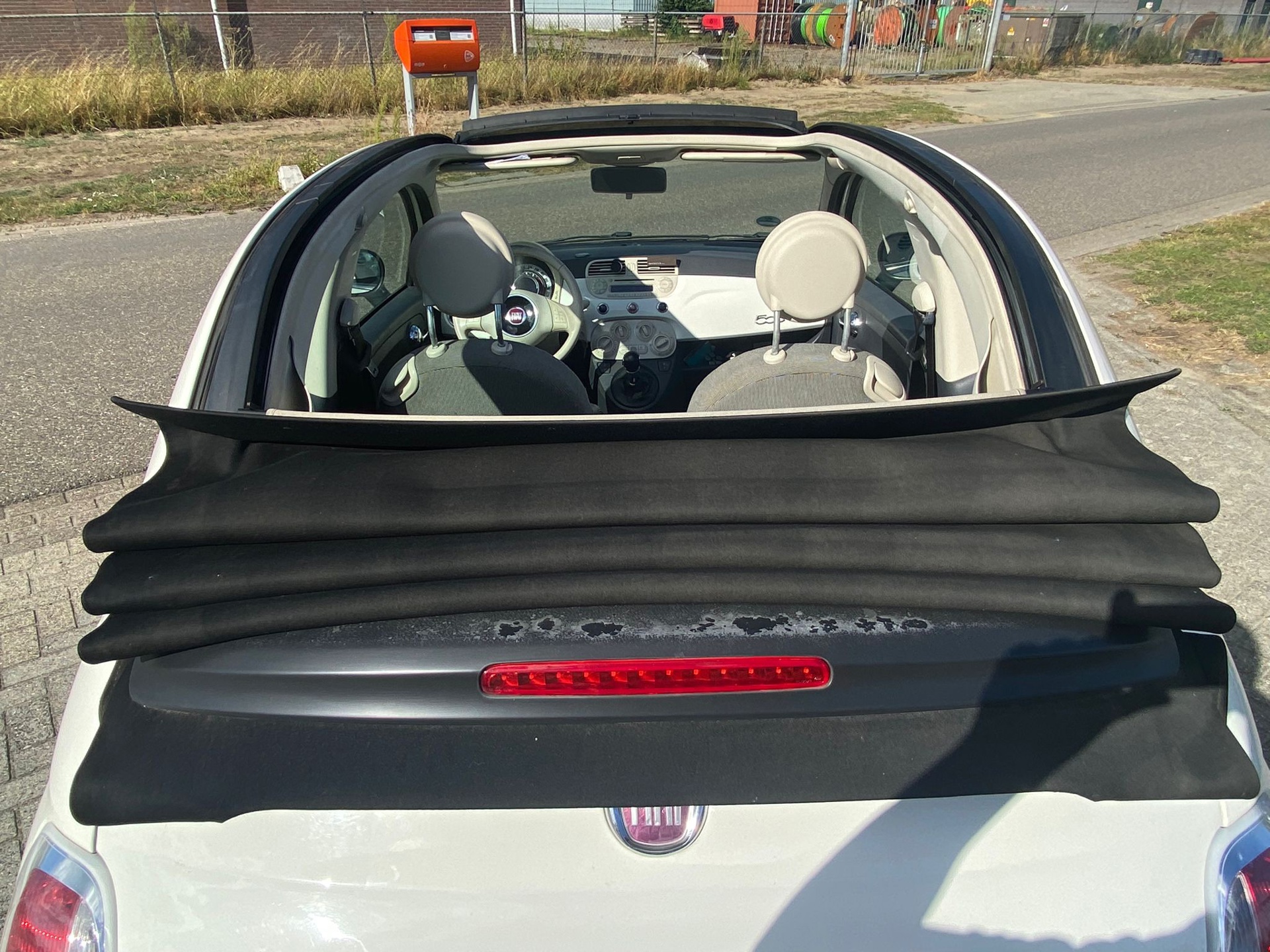 47330989-4.jpg