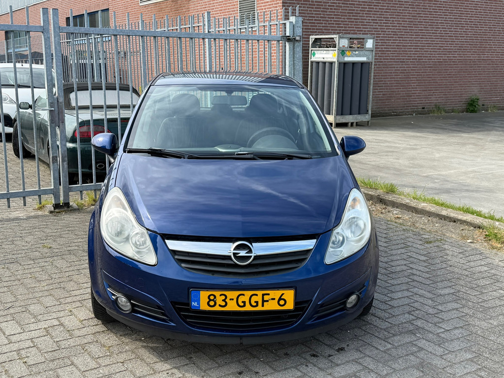 50433192-1.jpg