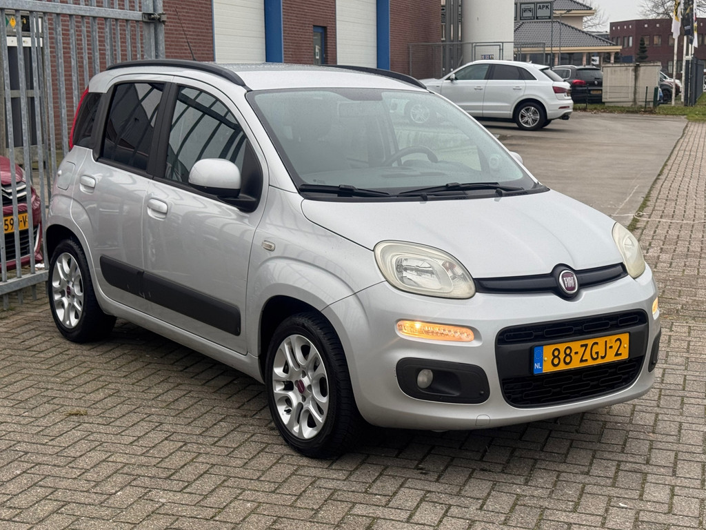 Fiat Panda 0.9 TwinAir Sempre NL AUTO NAP! 1e eigenaar l Airco l MTF -stuur l AUX l LMV l Dakrailing l Elek pakket l TOPSTAAT! 50867345-0.jpg | Autobedrijf van Susteren & Zn