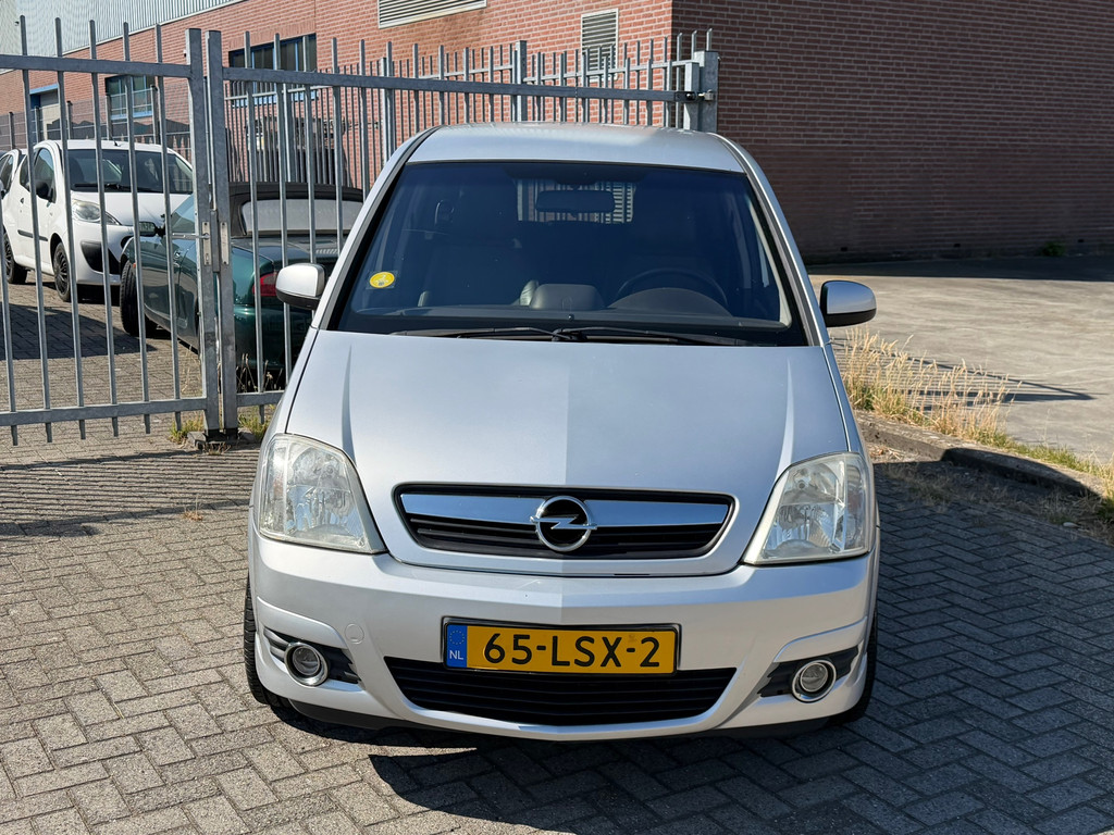 51075861-1.jpg