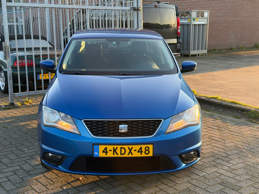 SEAT Toledo 1.2 TSI Businessline High NL AUTO NAP 2e eigenaar! NAVI l Cruise l TREKHAAK l PDC l TOPSTAAT l DEALER OH! 51077159-0.jpg | Autobedrijf van Susteren & Zn