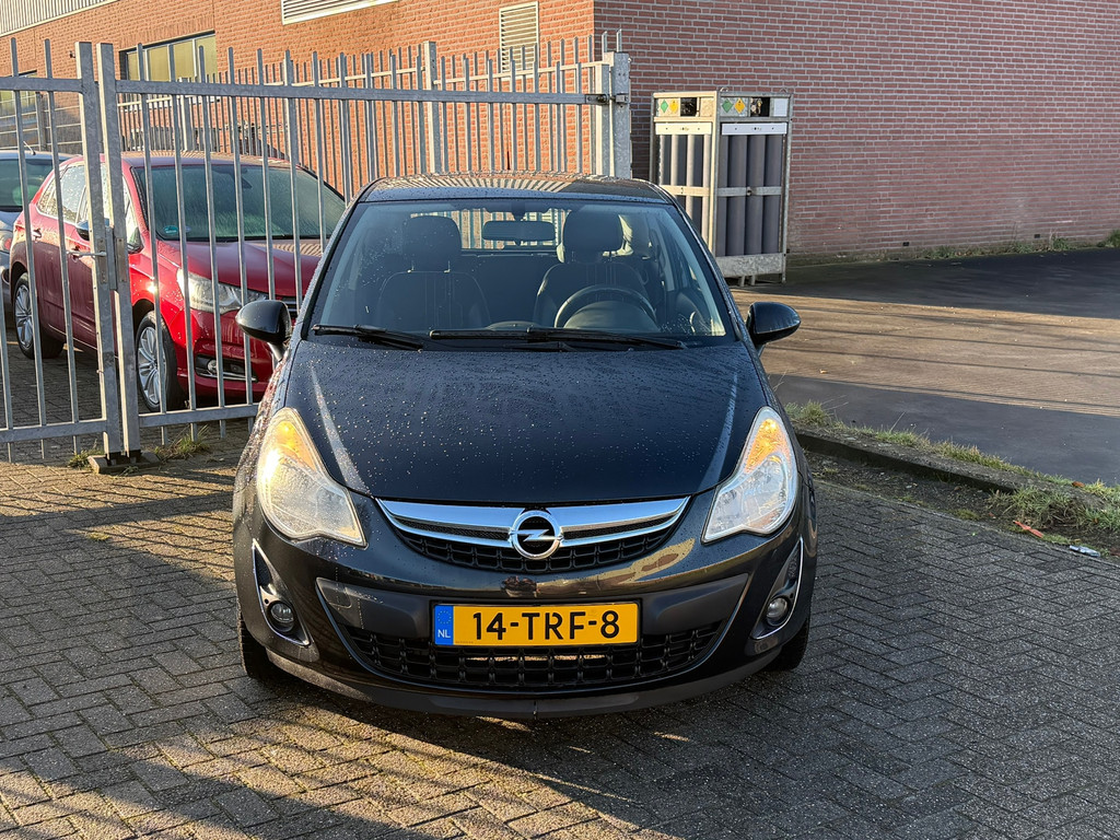 Opel Corsa 1.2-16V Anniversary Edition 86PK! NL AUTO NAP! Cruise l Airco l 16'LMV l LEER l MTF-stuur! TOPSTAAT! 51124284-0.jpg | Autobedrijf van Susteren & Zn