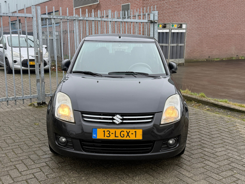 51582364-1.jpg