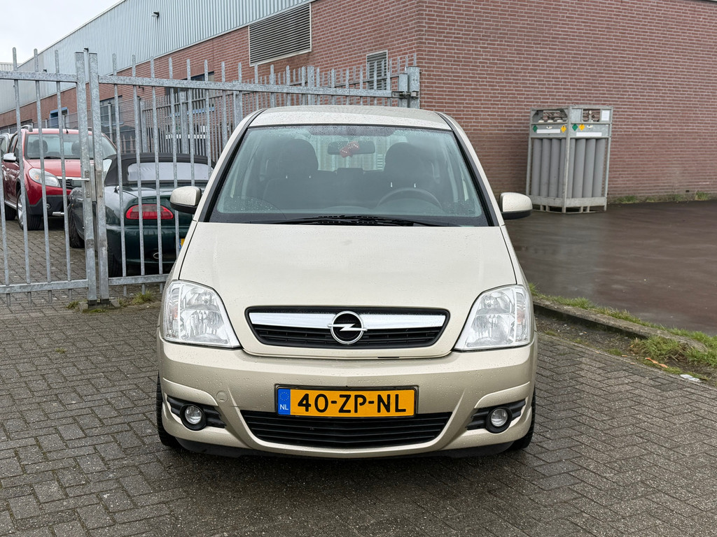 51960527-1.jpg