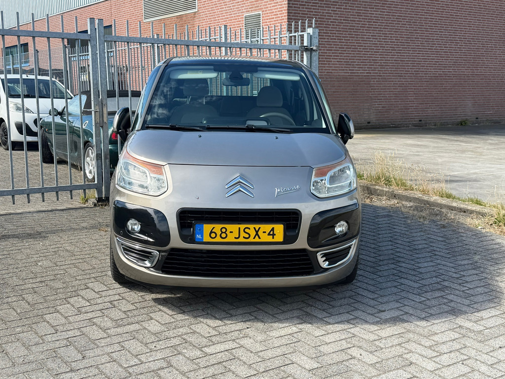 54783555-1.jpg