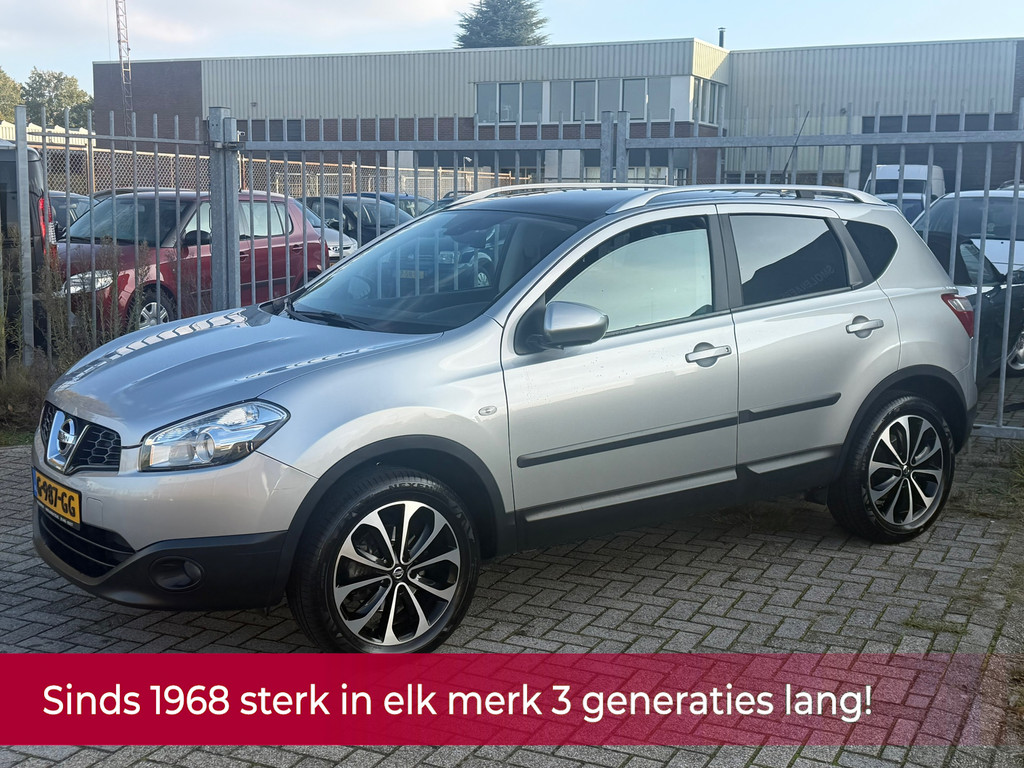 Nissan QASHQAI 2.0 Connect Edition 140PK AUTOMAAT NIEUWSTAAT! PANO l CAMERA l NAVI l AFNEEM HAAK l CRUISE! GROTE BEURT & APK l TOP 57814383-0.jpg | Autobedrijf van Susteren & Zn